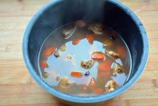 如何轻松烹饪快手菜，省时省力又美味