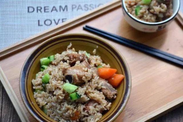 如何轻松烹饪快手菜，省时省力又美味